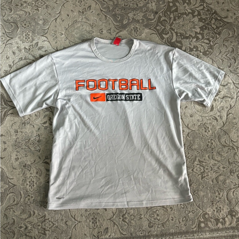 Vintage Nike Oregon state shirt